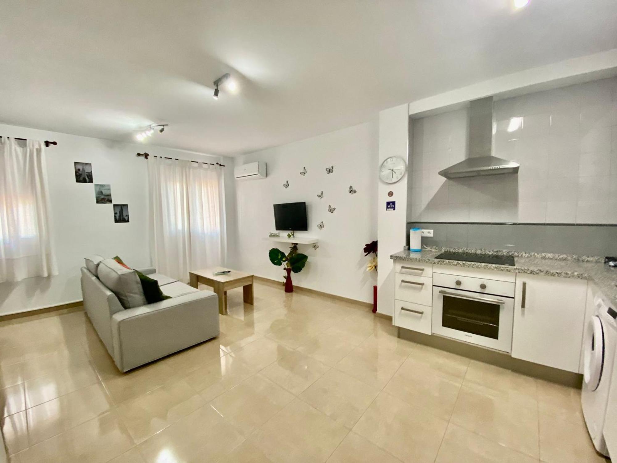 “Smile Nerja” Chic Apartment With Wifi, 4 Guests Extérieur photo