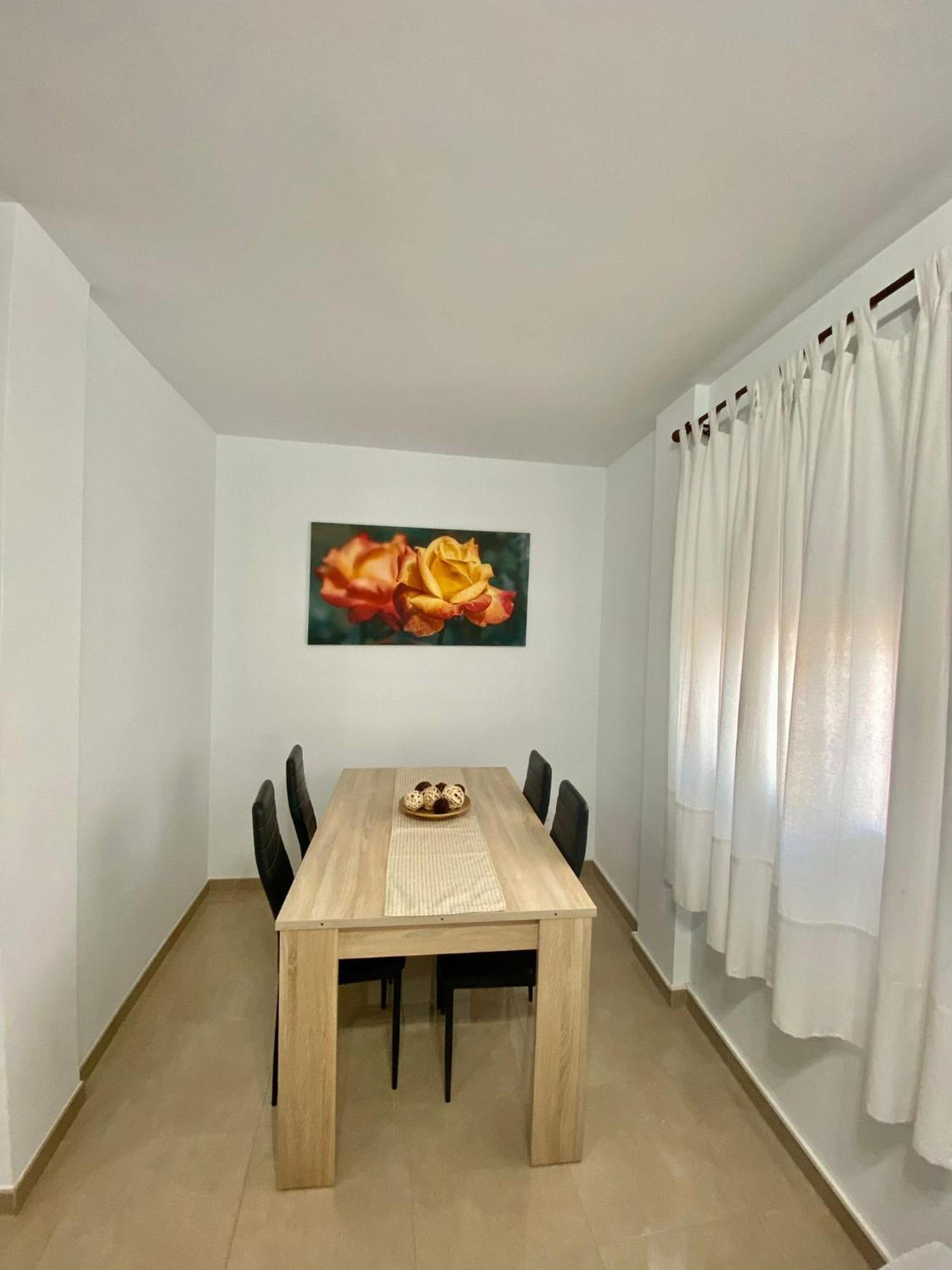 “Smile Nerja” Chic Apartment With Wifi, 4 Guests Extérieur photo